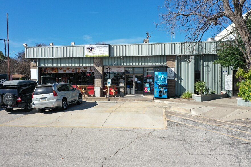 More Photos Of , Austin General Retail For Sale