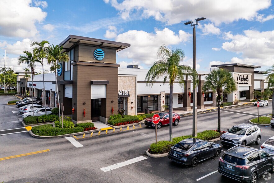 More Photos Of 1902-2224 S University Dr, Davie General Retail For Lease
