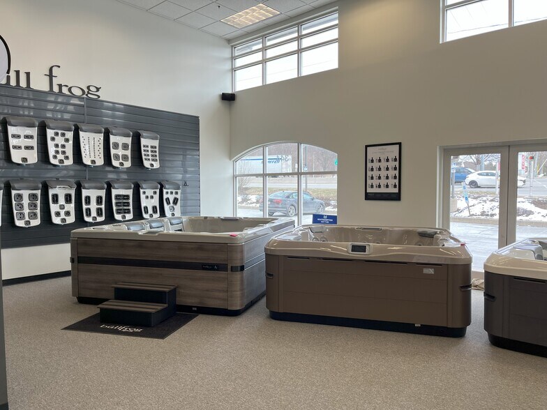 More Photos Of 344 N Pottstown Pike, Exton Storefront For Sale