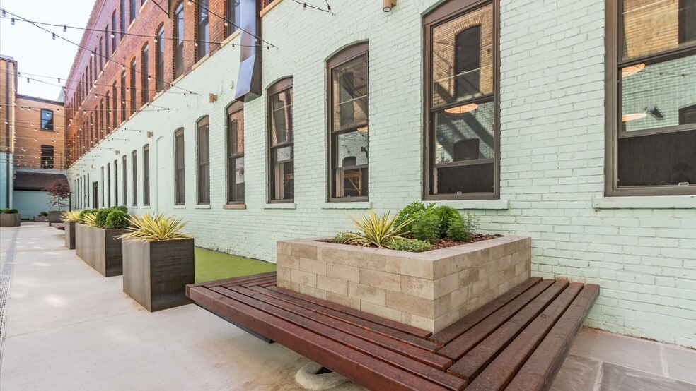 More Photos Of 219 N Columbus St, Lancaster Apartments For Lease