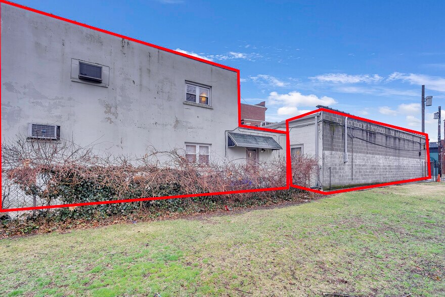 More Photos Of 236-238 Stuyvesant Ave, Lyndhurst Storefront For Sale