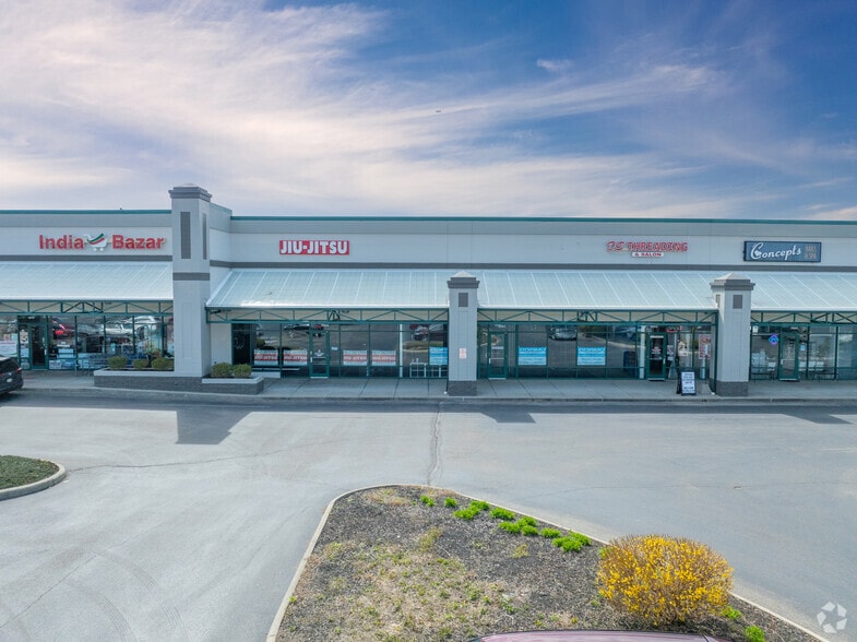 More Photos Of 4842-4978 Union Centre Pavilion Dr, West Chester Storefront For Lease