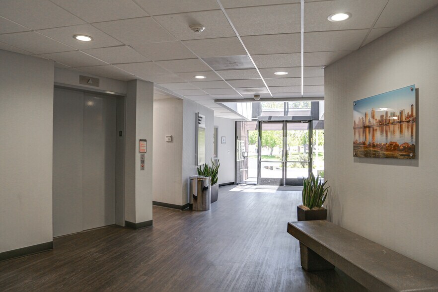 More Photos Of 10225 Austin Dr, Spring Valley Medical For Lease