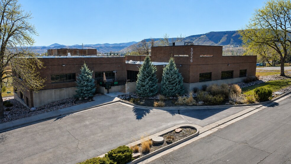 More Photos Of 5926 McIntyre St, Golden Office For Lease