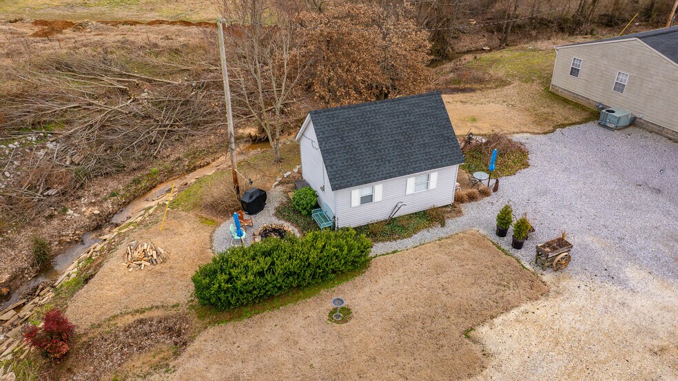 More Photos Of 279 Pikeview St, Dresden Multifamily For Sale