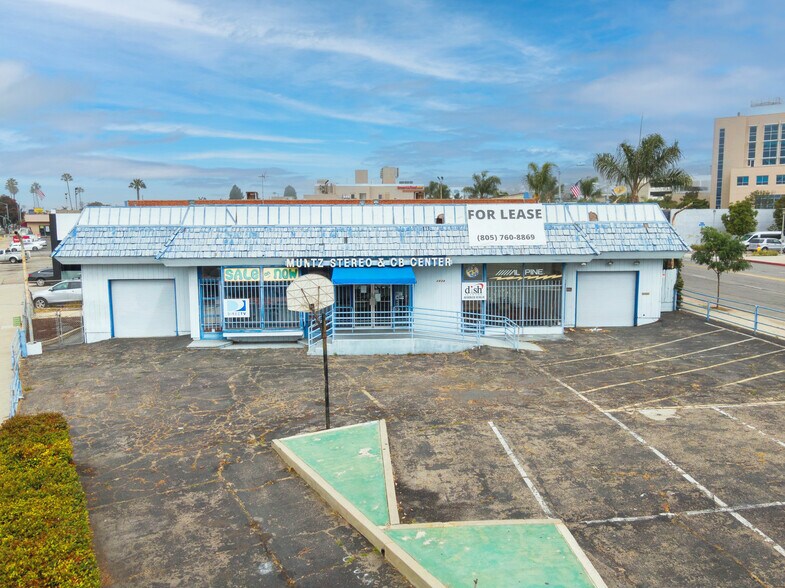 More Photos Of 2834 E Main St, Ventura General Retail For Sale