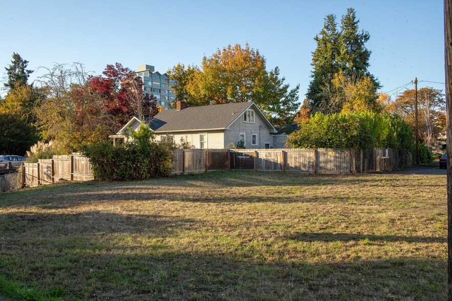 Primary Photo Of W. 15th Avenue, Eugene Land For Sale