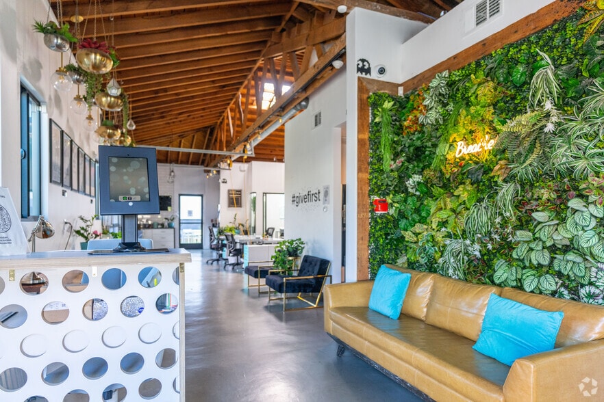 More Photos Of 3951 Higuera St, Culver City Loft Creative Space For Sale