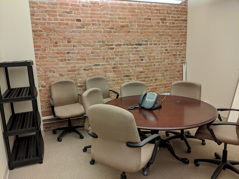 More Photos Of 107 N Washington Sq, Lansing Storefront Retail Office For Lease