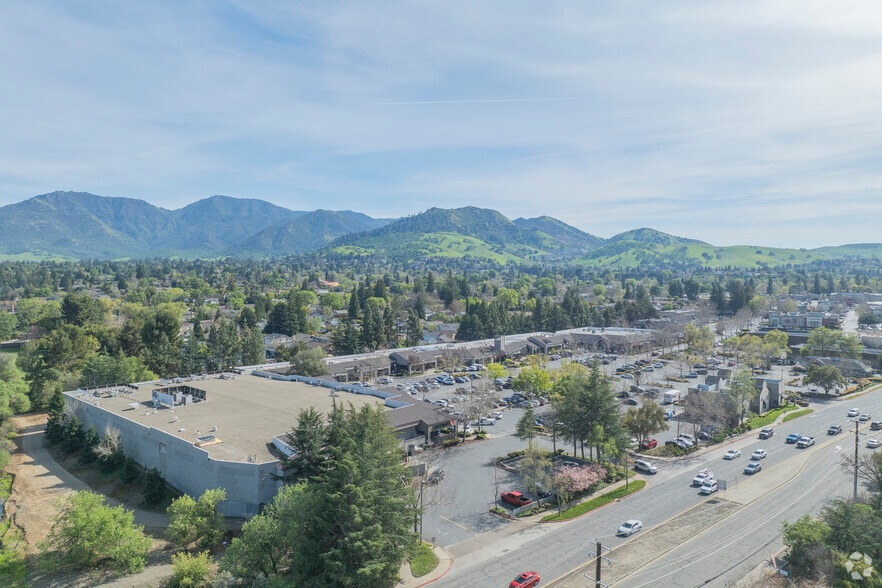 More Photos Of 5433-5439 Clayton Rd, Clayton General Retail For Lease