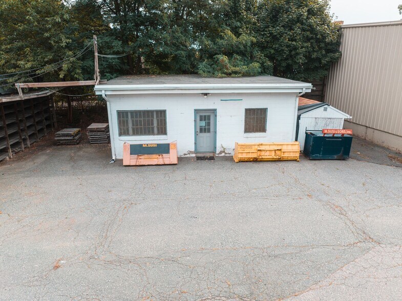 More Photos Of 167 Devon St, Boston Industrial For Lease