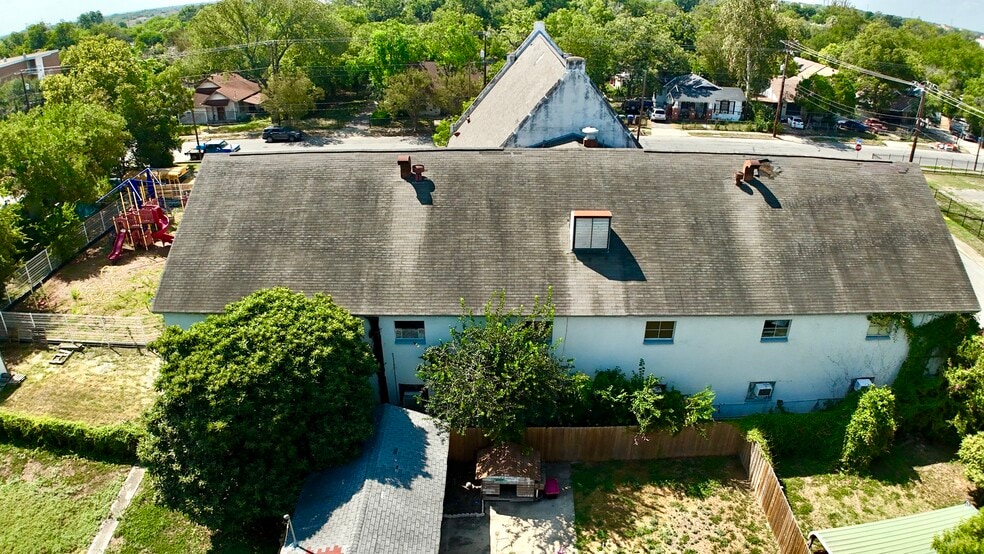 More Photos Of 507 E Mayfield Blvd, San Antonio Religious Facility For Sale