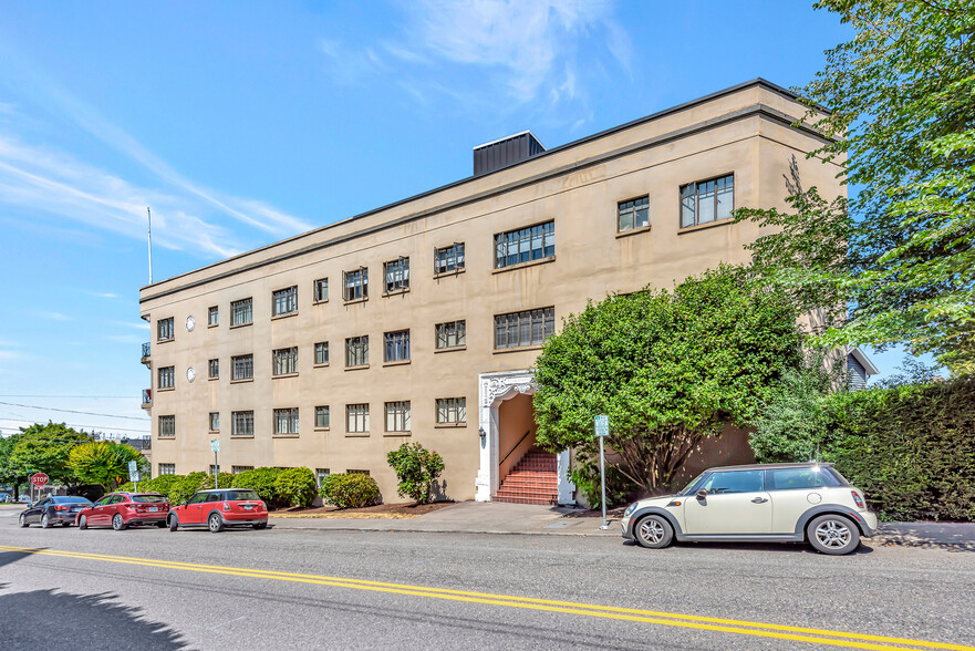 Primary Photo Of 2486 NW Westover Rd, Portland Apartments For Sale