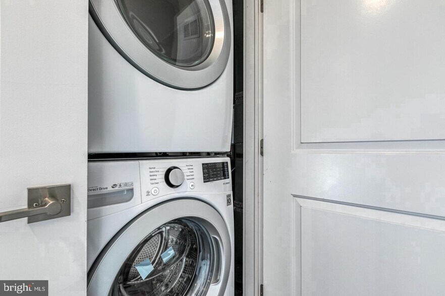 More Photos Of 1316 S Broad St, Philadelphia Apartments For Sale
