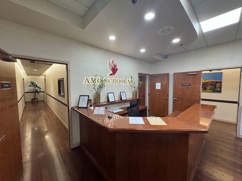 More Photos Of 3025 W Sahara Ave, Las Vegas Medical For Sale