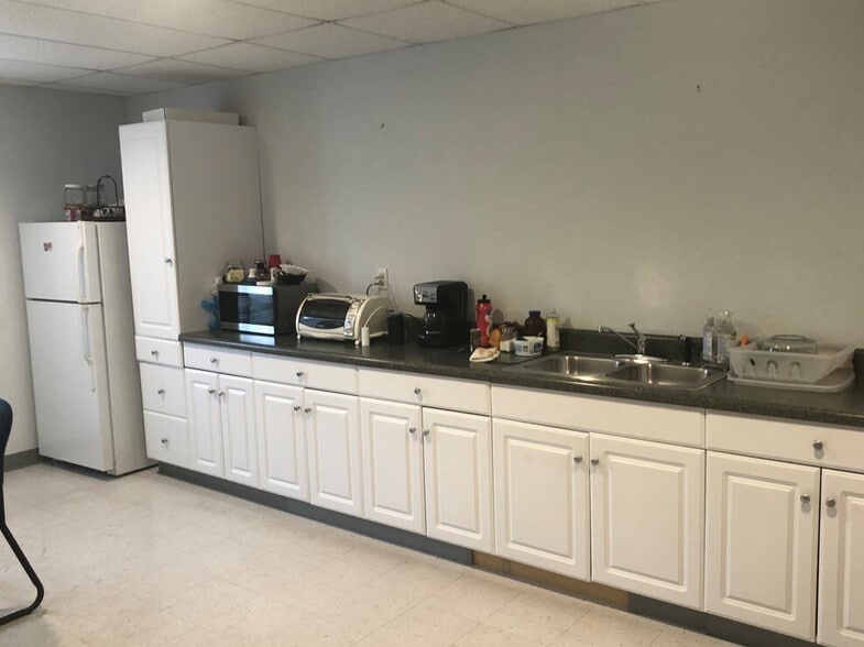 More Photos Of 3216 S Alston Ave, Durham Warehouse For Sale