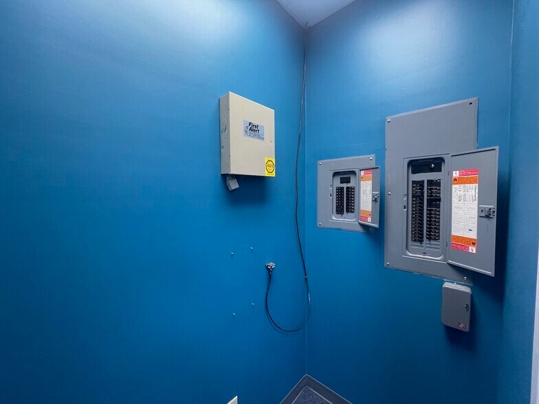 More Photos Of 78 Lynoak Cv, Jackson Medical For Sale