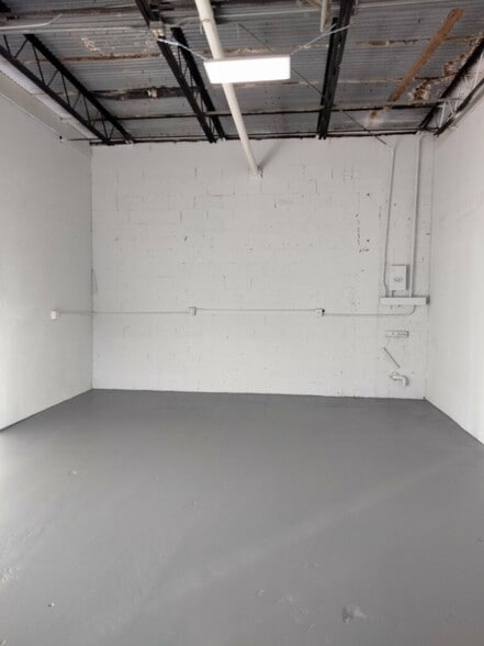 More Photos Of 2003-2033 W McNab Rd, Pompano Beach Warehouse For Lease