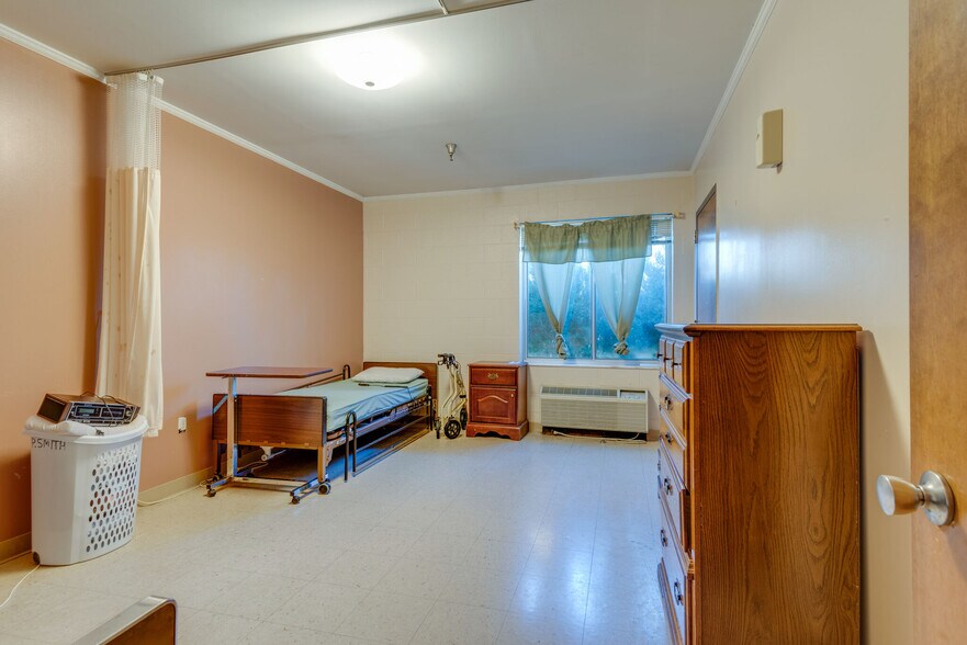 More Photos Of 4109 Gallatin Pike, Nashville Assisted Living For Sale