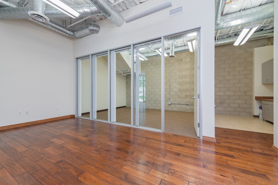 More Photos Of 8925 Research Dr, Irvine Office For Sale