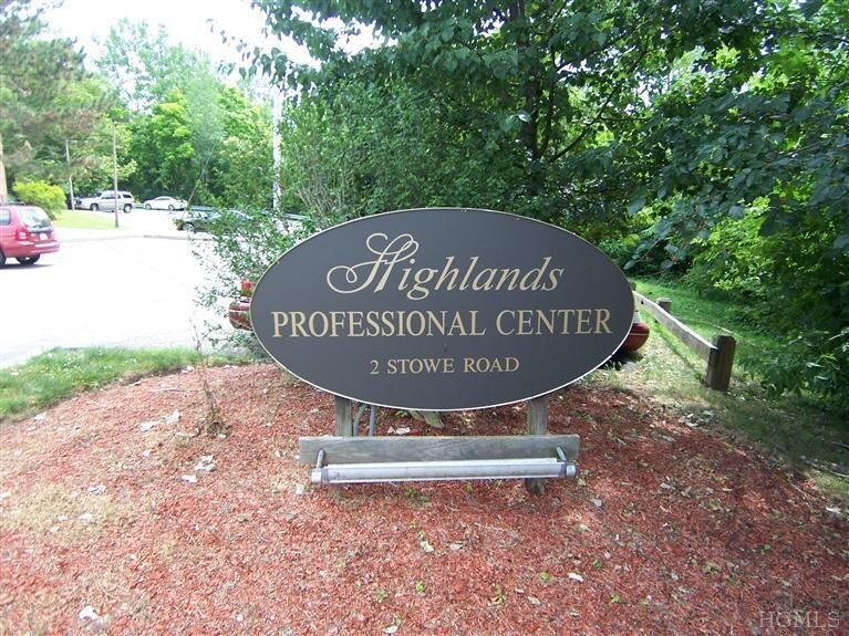 More Photos Of 2 Stowe Rd, Peekskill Medical For Sale
