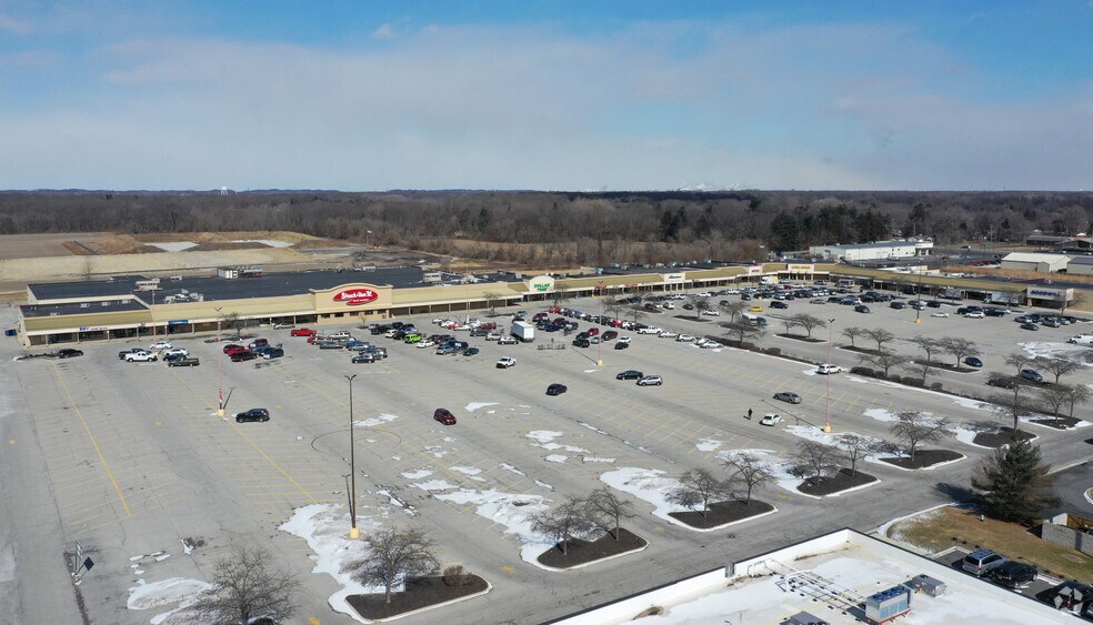 More Photos Of 7744-7868 E Ridge Rd, Hobart Unknown For Sale