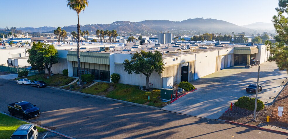 Primary Photo Of 1515 Fayette St, El Cajon Warehouse For Lease