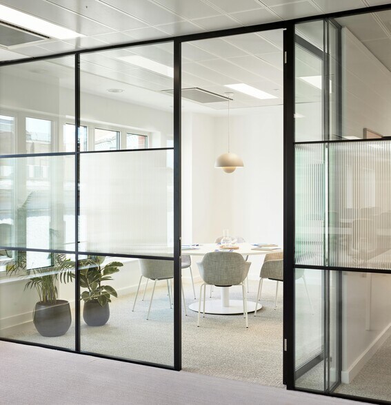 More Photos Of 1 Kingsway, London Office For Lease