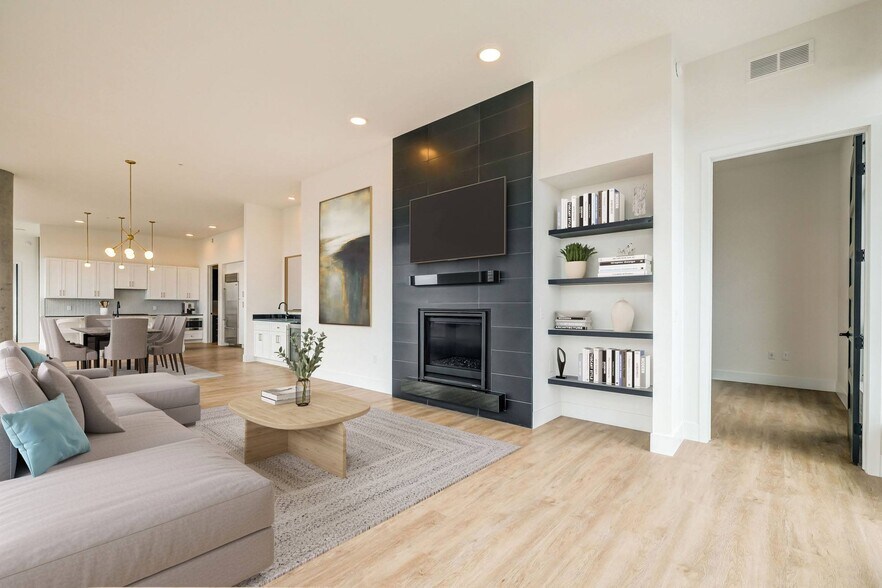 More Photos Of 615 S 8th St, Minneapolis Apartments For Lease