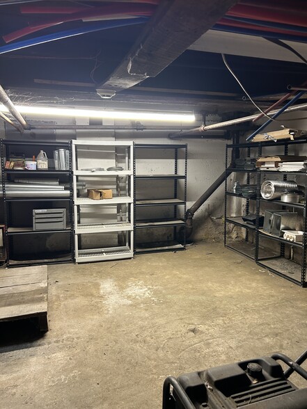 More Photos Of 118 Lincoln Ave, Dover Manufacturing For Sale