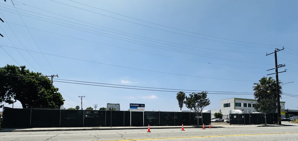 More Photos Of 15413 S San Pedro St, Los Angeles Land For Lease