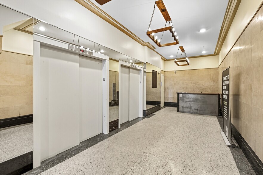 More Photos Of 146 W 29th St, New York Loft Creative Space For Sale