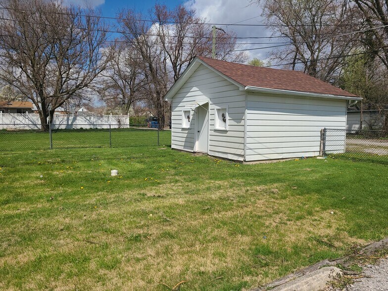 More Photos Of 3121 Chicago Rd, Steger Apartments For Sale