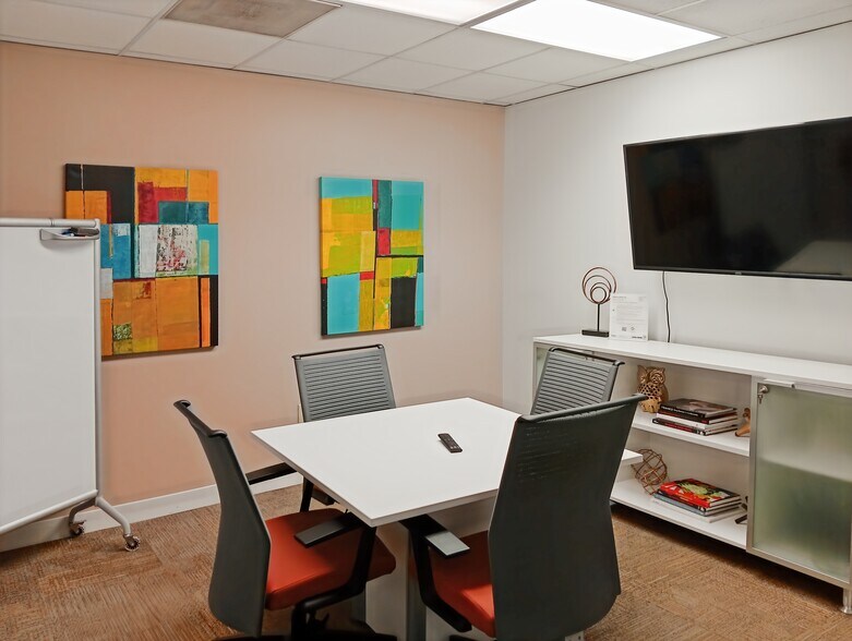 More Photos Of 3200 West End Ave, Nashville Coworking Space