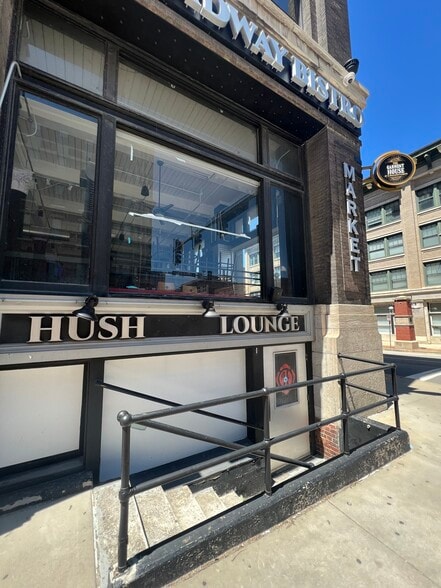 More Photos Of 1000 Broadway Blvd, Kansas City Loft Creative Space For Lease