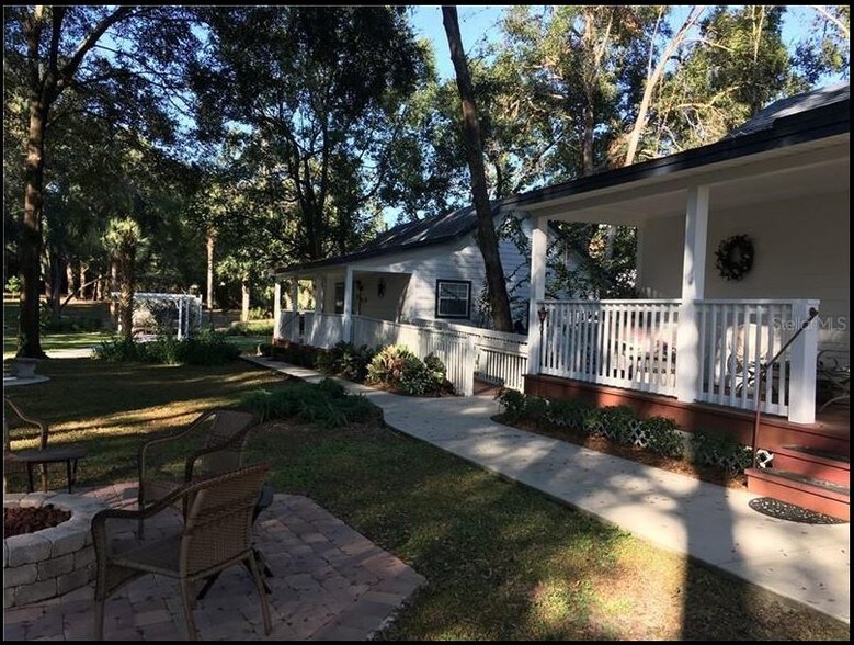 More Photos Of 215 E French Ave, Orange City Hospitality For Sale