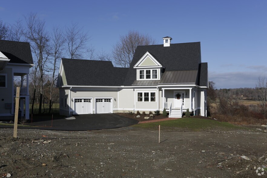 More Photos Of 134 Main St, Groton Multifamily For Sale