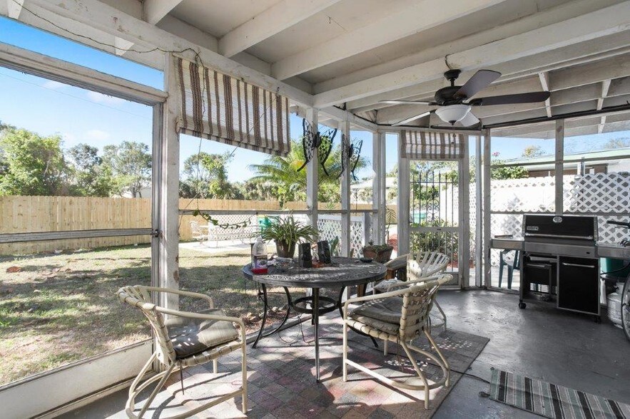 More Photos Of 3100 Areca Ave, Naples Apartments For Sale