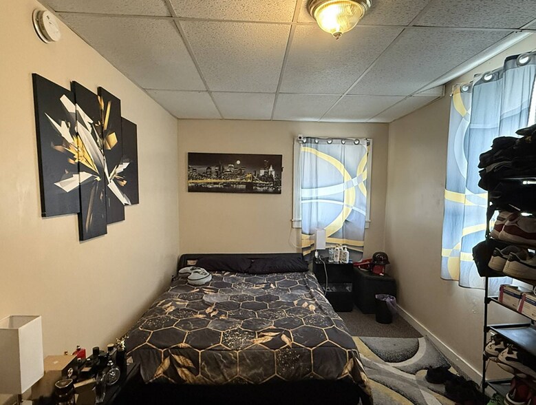 More Photos Of 348-352 Genesee St, Rochester Apartments For Sale