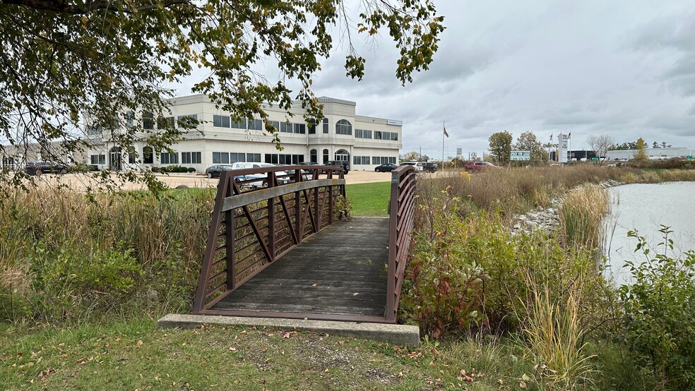 More Photos Of 3051 Progress Way, Kaukauna Coworking Space