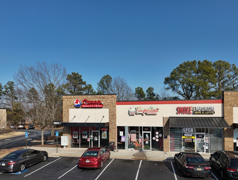 More Photos Of 2040 Eastside Dr, Conyers Storefront Retail Office For Sale