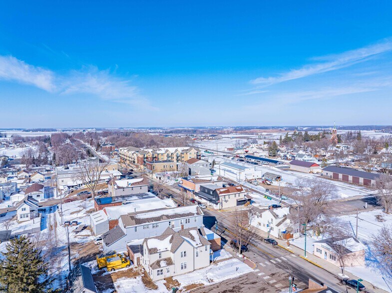 More Photos Of 223 Elm St W, Norwood Young America Storefront For Sale