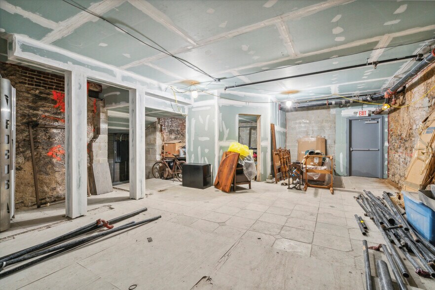 More Photos Of 241-243 Chestnut St, Philadelphia Apartments For Sale