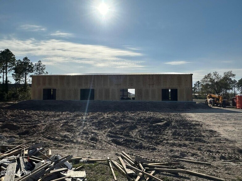 More Photos Of 200 Thomas Dr, Panama City Storefront Retail Office For Lease