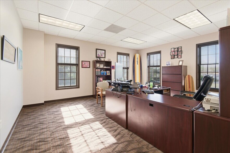 More Photos Of 1149-1177 Jefferson Green Cir, Midlothian Office For Sale