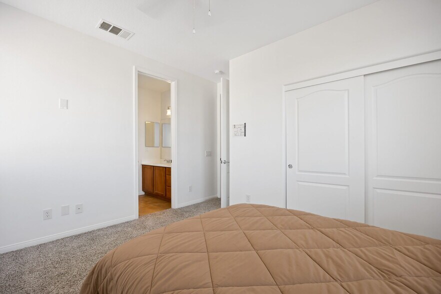 More Photos Of 4375 W Avenue M11, Lancaster Rehabilitation Center For Sale