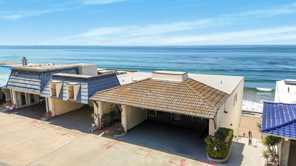 More Photos Of 11914 Beach Club Way, Malibu Multifamily For Sale