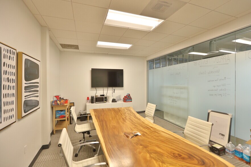 More Photos Of 19732 MacArthur Blvd, Irvine Office For Lease