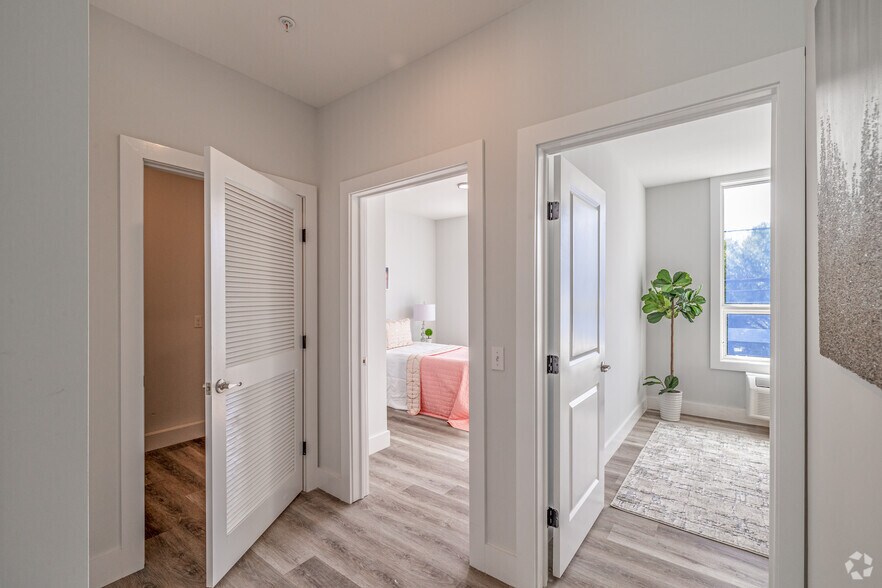 More Photos Of 141-147 Crooks Ave, Paterson Apartments For Lease