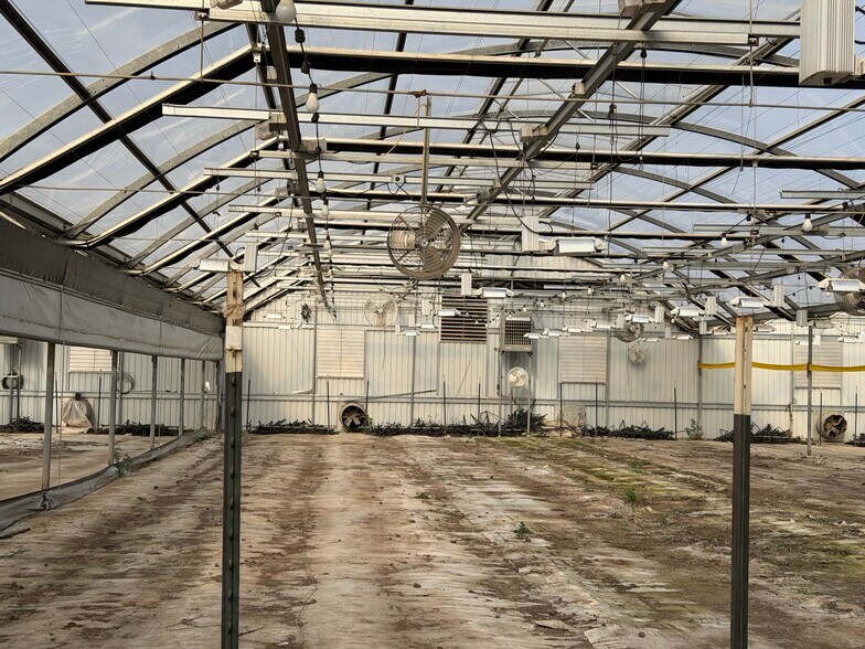 More Photos Of 20180 Spence Rd, Salinas General Retail For Sale